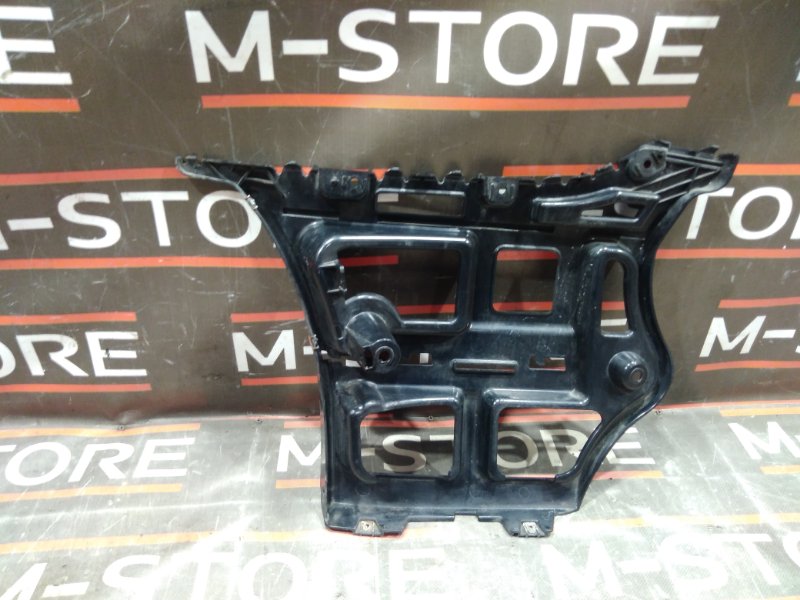 крепление бампера, 500 рублей, Красноярск