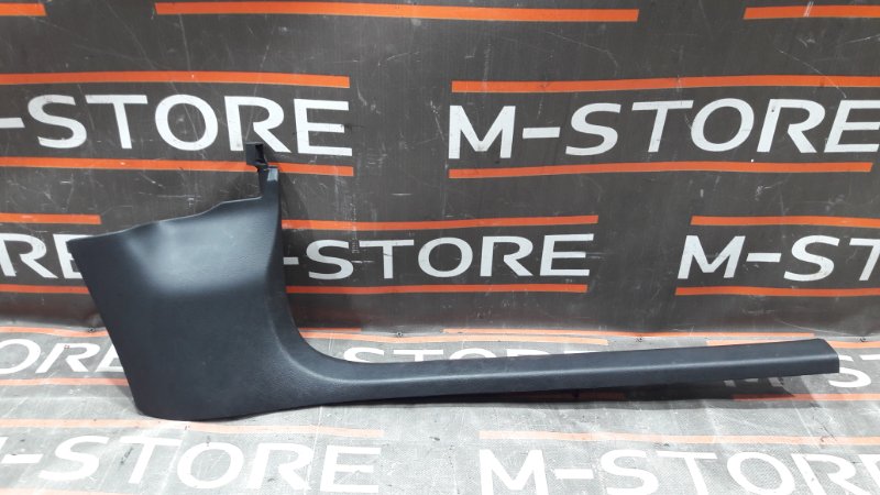 Накладка на порог салона, 350 рублей, Красноярск