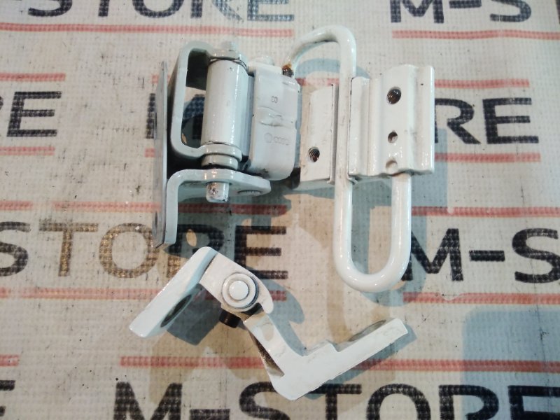 петля двери, 350 рублей, Красноярск