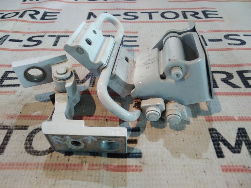 петля двери, 350 рублей, Красноярск