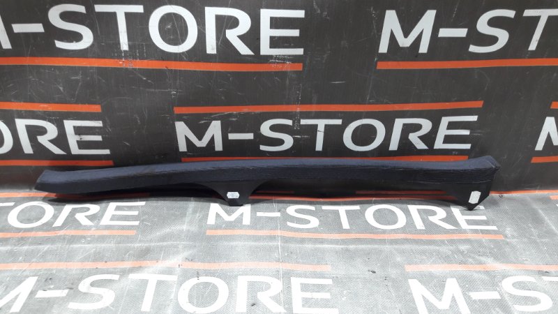 Накладка на порог салона, 350 рублей, Красноярск