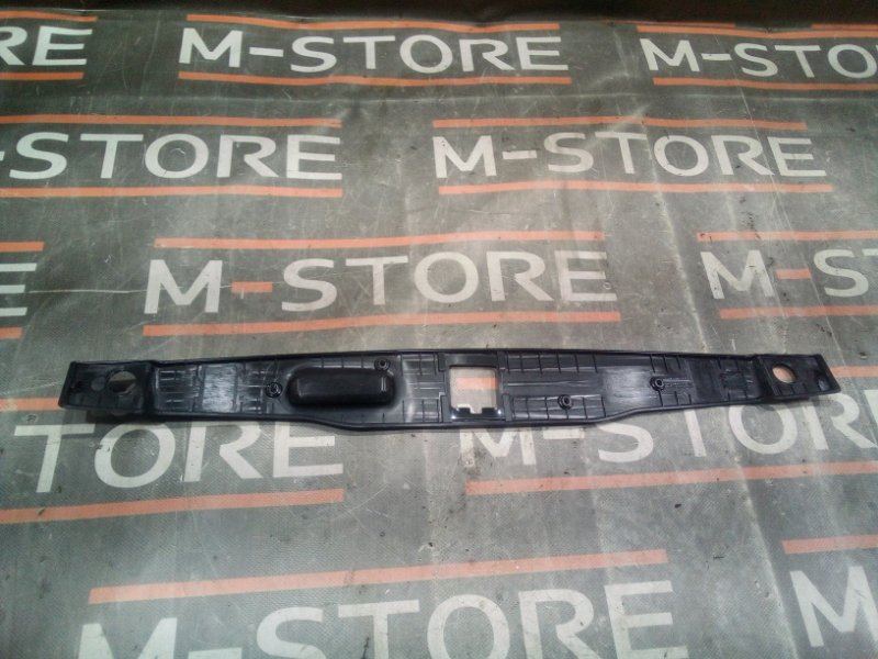 Накладка замка багажника, 350 рублей, Красноярск