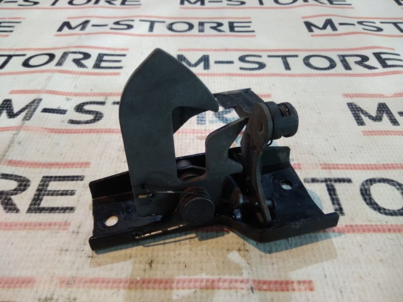 замок капота, 860 рублей, Красноярск