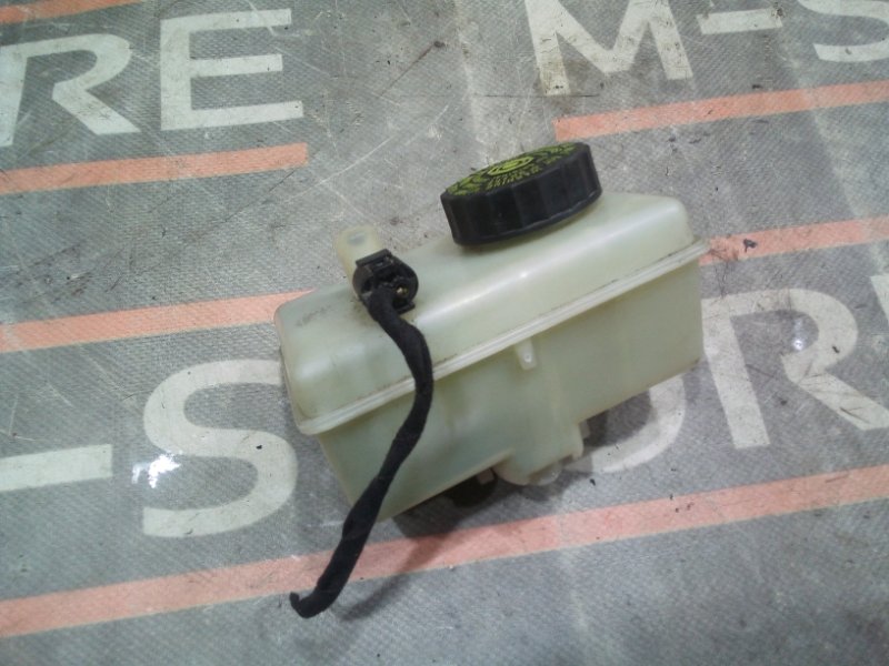 Бачок главного тормозного цилиндра, 340 рублей, Красноярск