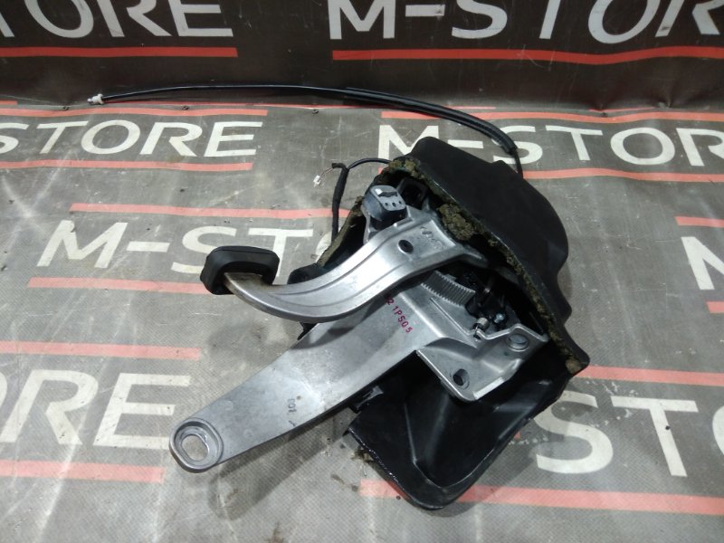 Педаль стояночного тормоза, 670 рублей, Красноярск