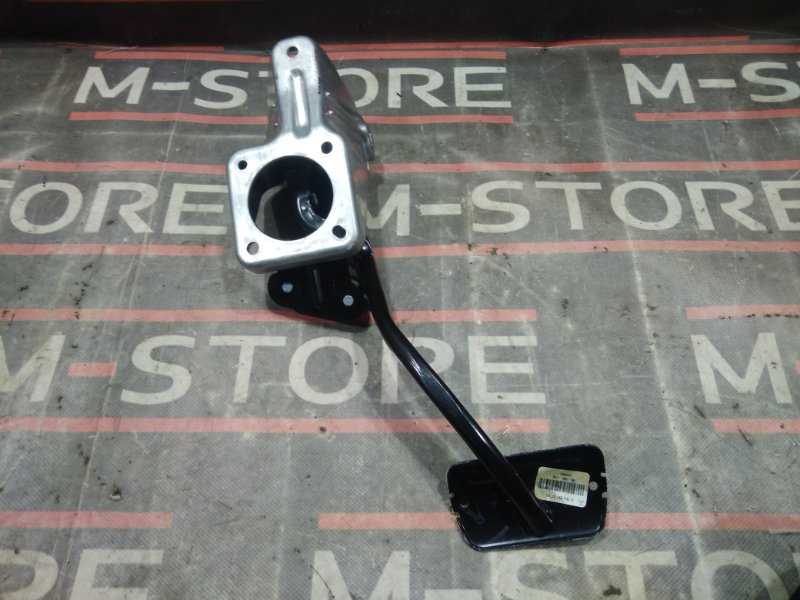 педаль тормоза, 350 рублей, Красноярск