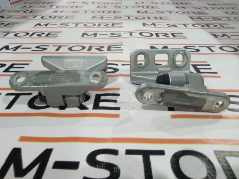 петля двери, 350 рублей, Красноярск