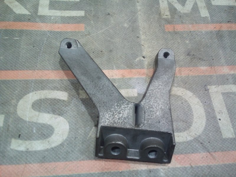 Кронштейн впускного коллектора, 340 рублей, Красноярск