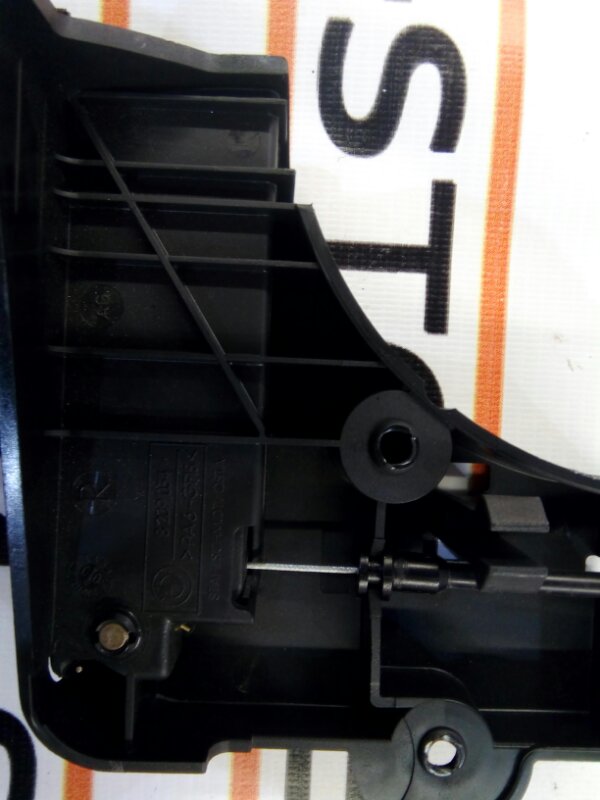 Замок спинки сиденья, 350 рублей, Красноярск