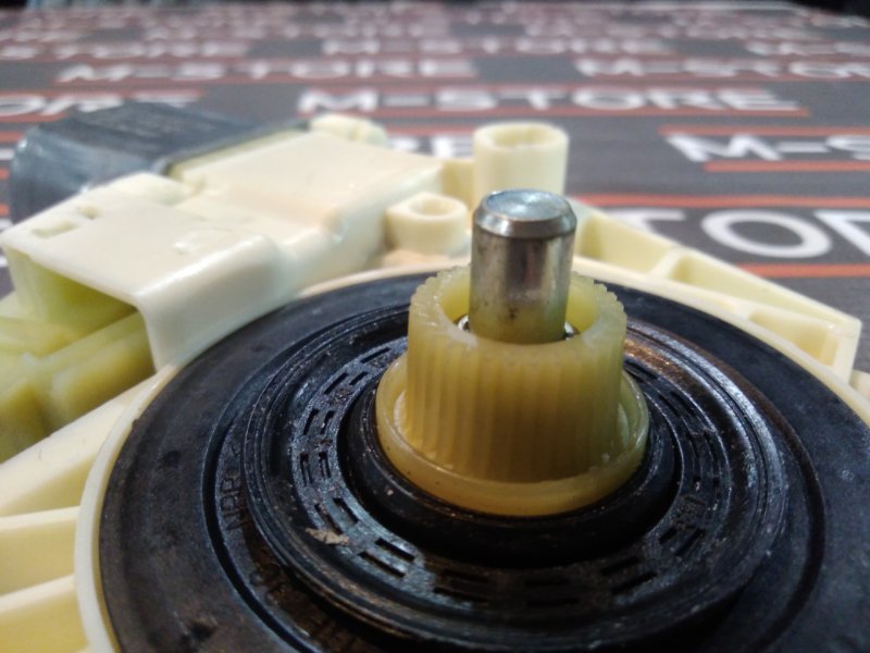 мотор стеклоподъемника, 670 рублей, Красноярск