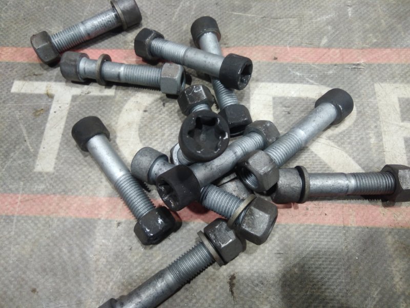 болт, 510 рублей, Красноярск