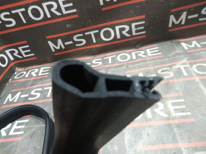 Уплотнитель капота, 630 рублей, Красноярск