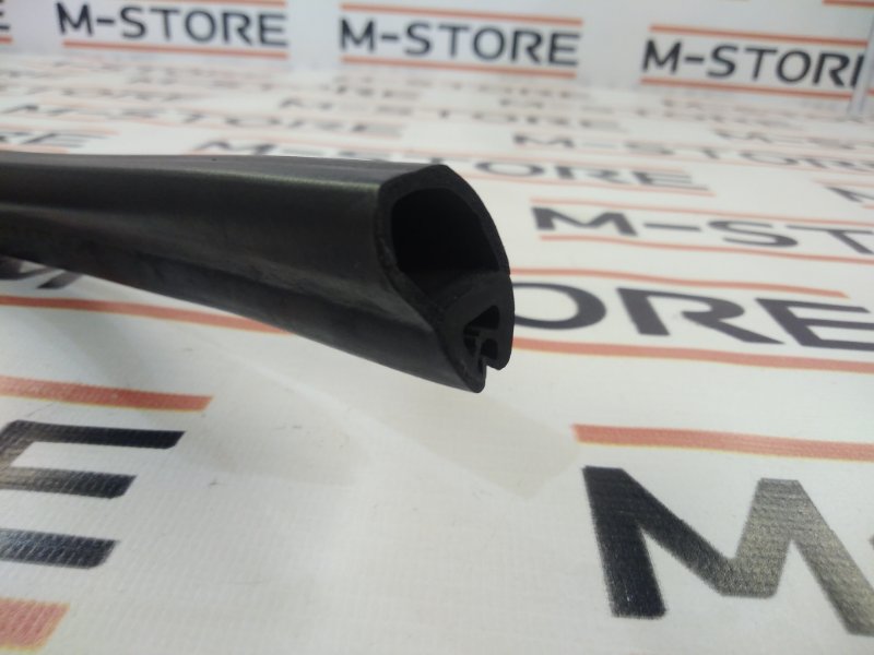 Уплотнитель капота, 630 рублей, Красноярск