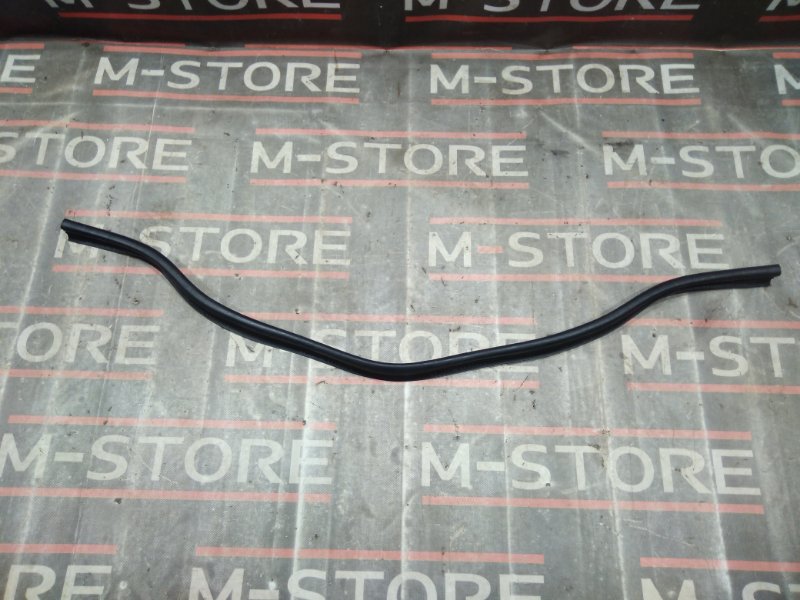 Уплотнитель капота, 450 рублей, Красноярск