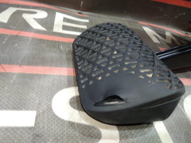 педаль тормоза, 670 рублей, Красноярск