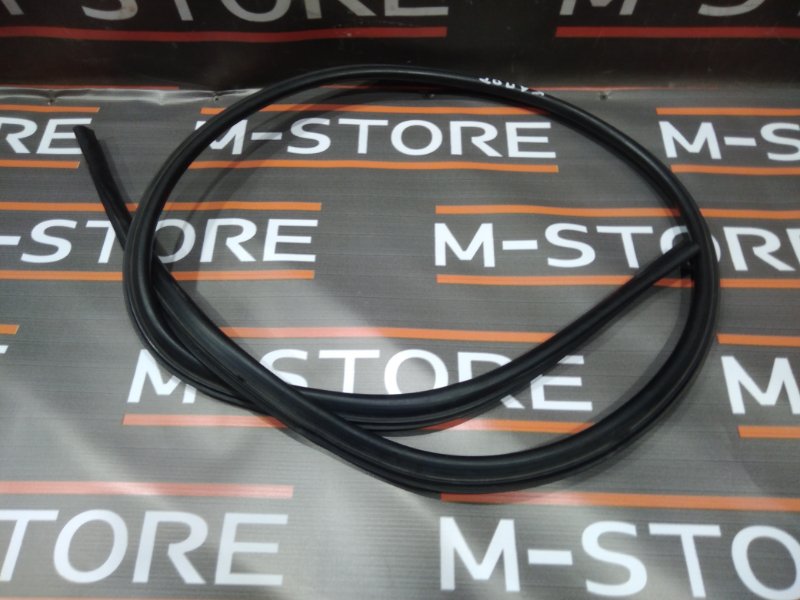 Уплотнитель капота, 630 рублей, Красноярск