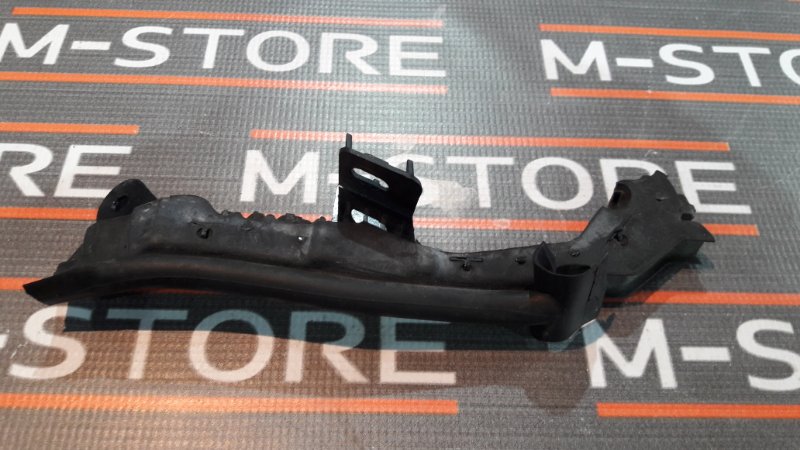 Уплотнитель капота, 340 рублей, Красноярск