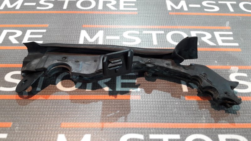 Уплотнитель капота, 340 рублей, Красноярск