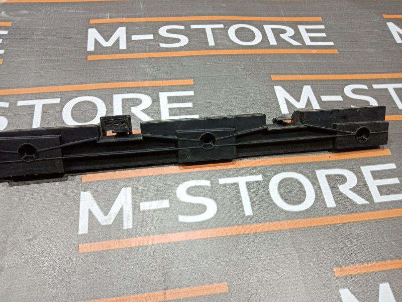 кронштейн порога, 340 рублей, Красноярск