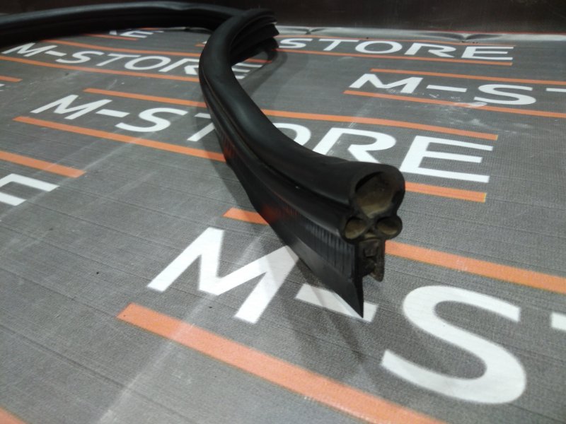 Уплотнитель капота, 510 рублей, Красноярск