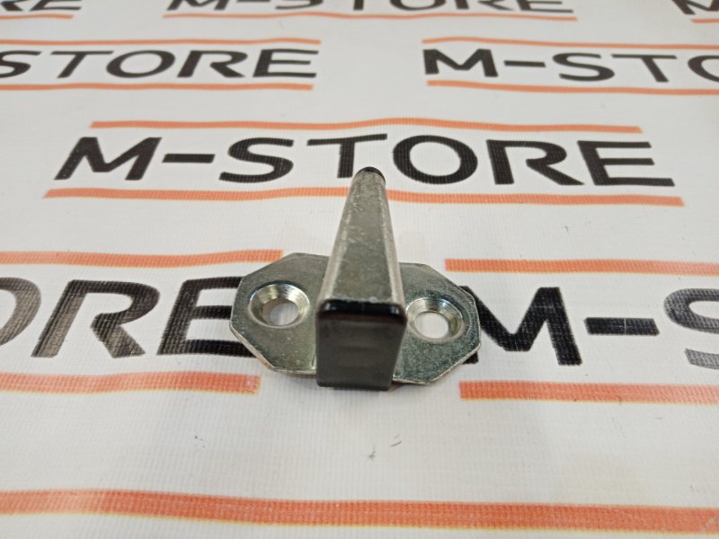 петля замка двери, 350 рублей, Красноярск