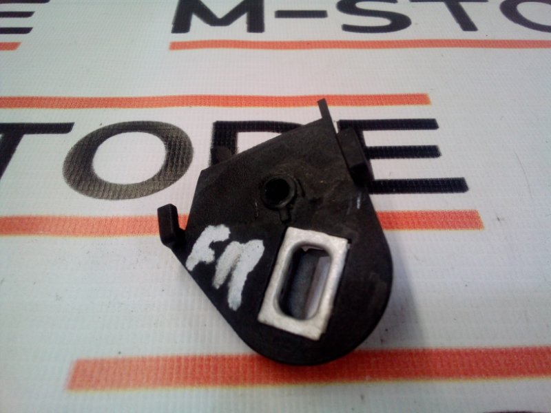 Кронштейн крышки двигателя, 300 рублей, Красноярск