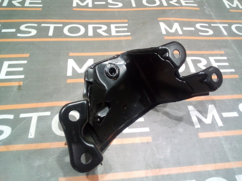 Кронштейн сиденья, 340 рублей, Красноярск