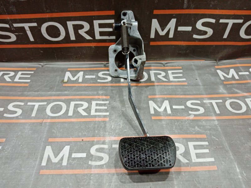 педаль тормоза, 670 рублей, Красноярск