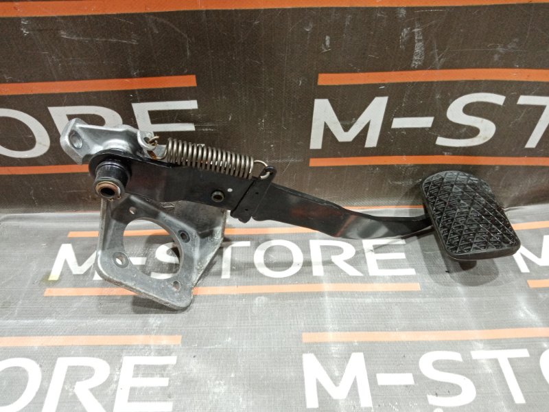 педаль тормоза, 670 рублей, Красноярск