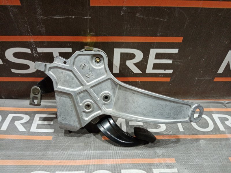 педаль тормоза, 350 рублей, Красноярск