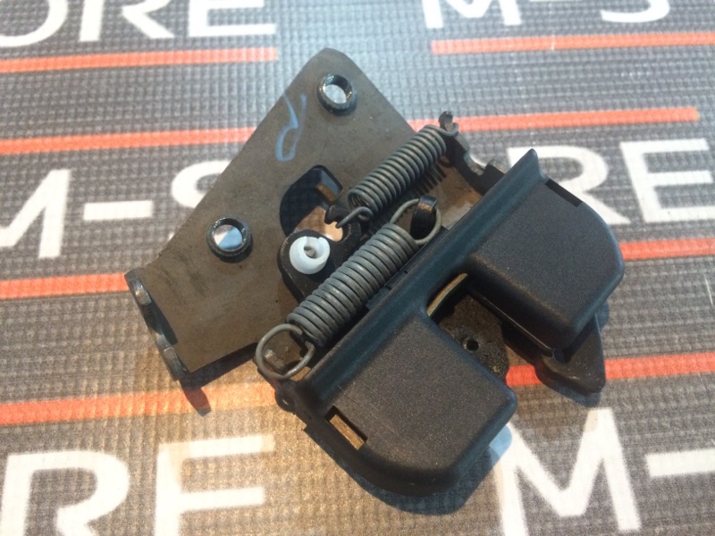 Замок спинки сиденья, 350 рублей, Красноярск