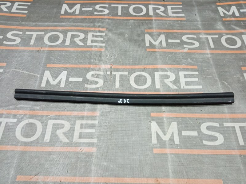 Уплотнитель капота, 340 рублей, Красноярск