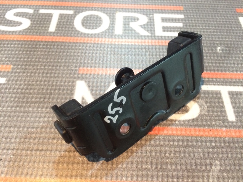 петля замка багажника, 300 рублей, Красноярск