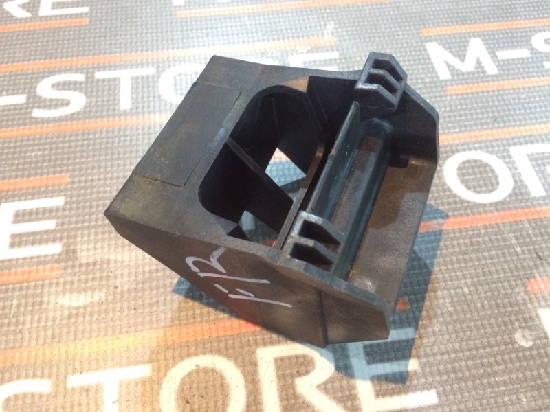 Кронштейн радиатора, 320 рублей, Красноярск