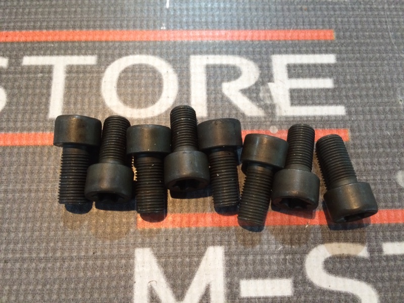 Болт маховика, 380 рублей, Красноярск