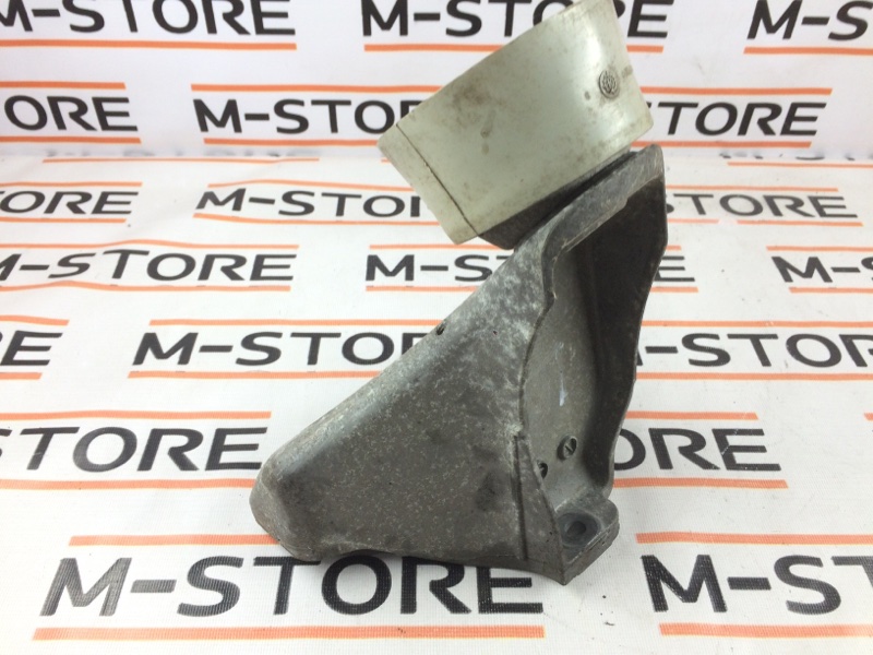 Кронштейн подушки двигателя, 930 рублей, Красноярск