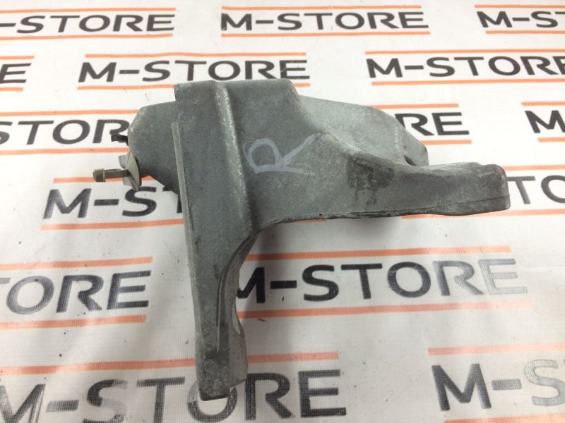 Кронштейн подушки двигателя, 930 рублей, Красноярск