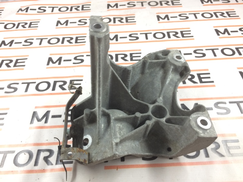 Кронштейн подушки двигателя, 930 рублей, Красноярск