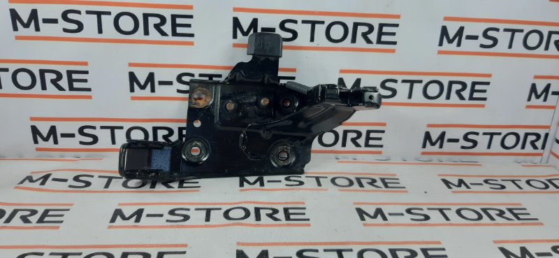 Кронштейн замка ремня безопасности, 300 рублей, Красноярск