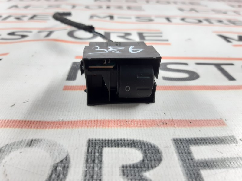 Кнопка подогрева сидений, 200 рублей, Красноярск