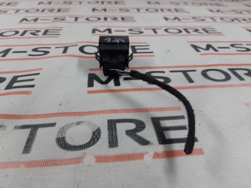 Кнопка подогрева сидений, 200 рублей, Красноярск