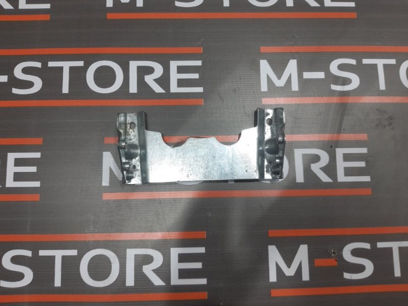 кронштейн центральной консоли, 300 рублей, Красноярск