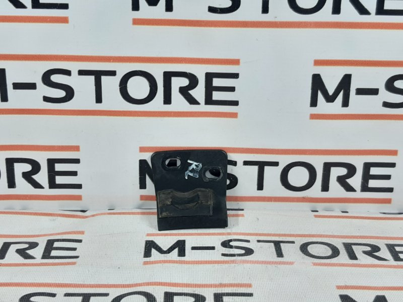 Отбойник двери багажника, 190 рублей, Красноярск