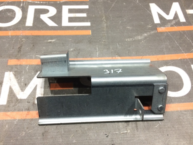 крепление аккумулятора, 210 рублей, Красноярск