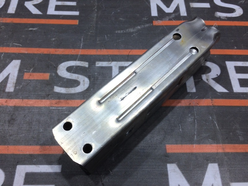 кронштейн усилителя бампера, 340 рублей, Красноярск