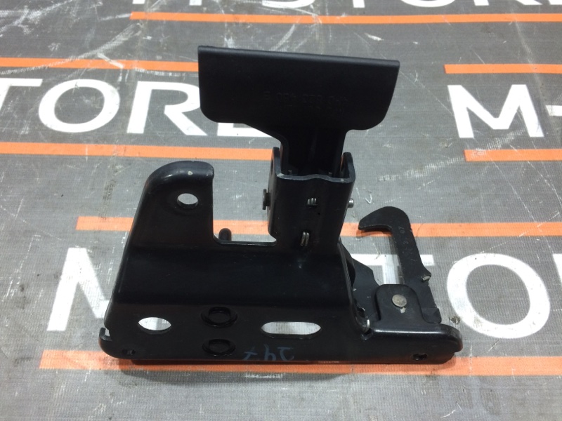 замок капота, 500 рублей, Красноярск