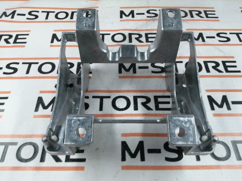 Кронштейн подлокотника, 340 рублей, Красноярск