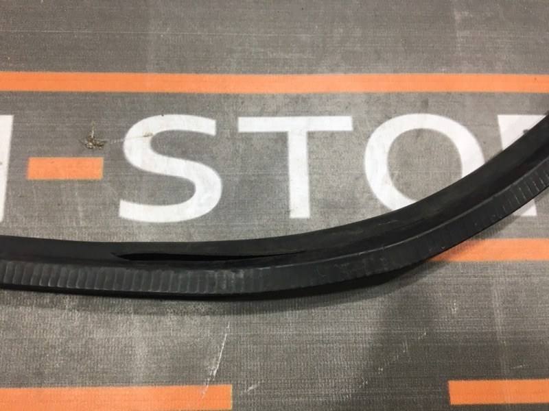 Уплотнитель капота, 190 рублей, Красноярск