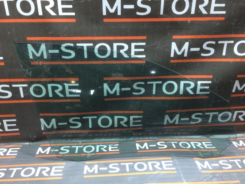 Стекло боковое, 700 рублей, Красноярск