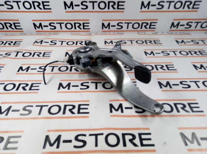 Педаль стояночного тормоза, 670 рублей, Красноярск